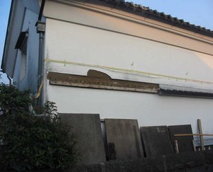 社寺・伝統建築の瓦屋根工事、土蔵施工中